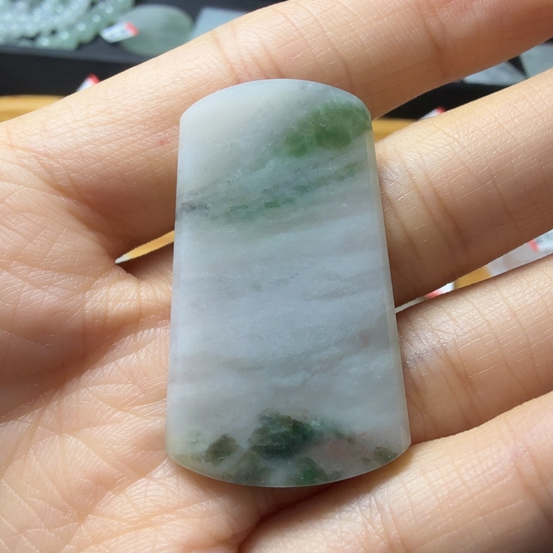 翡翠未镶嵌颈饰天然缅甸翡翠A货