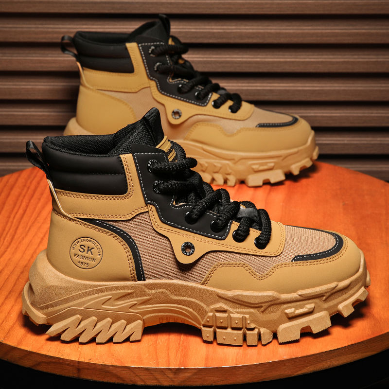 马丁靴男士夏季透气高帮英伦风复古工装靴户外登山沙漠作战大黄靴