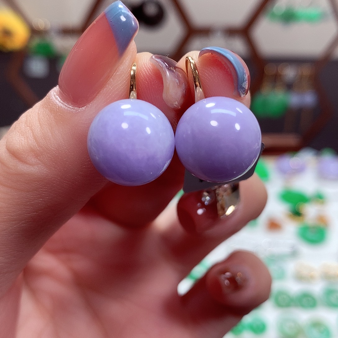 翡翠耳饰18K金镶嵌天然翡翠