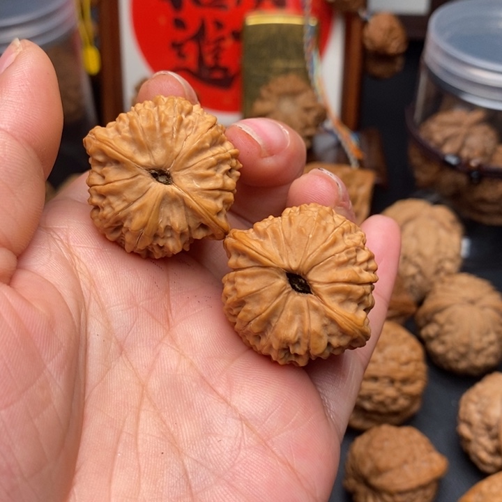 【闪购商品】李**.文玩核桃