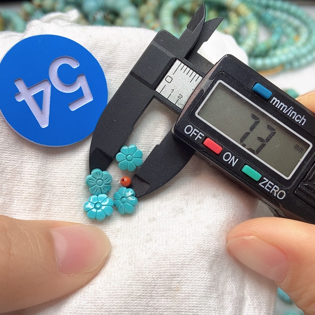 南红玛瑙未镶嵌珠宝奇石