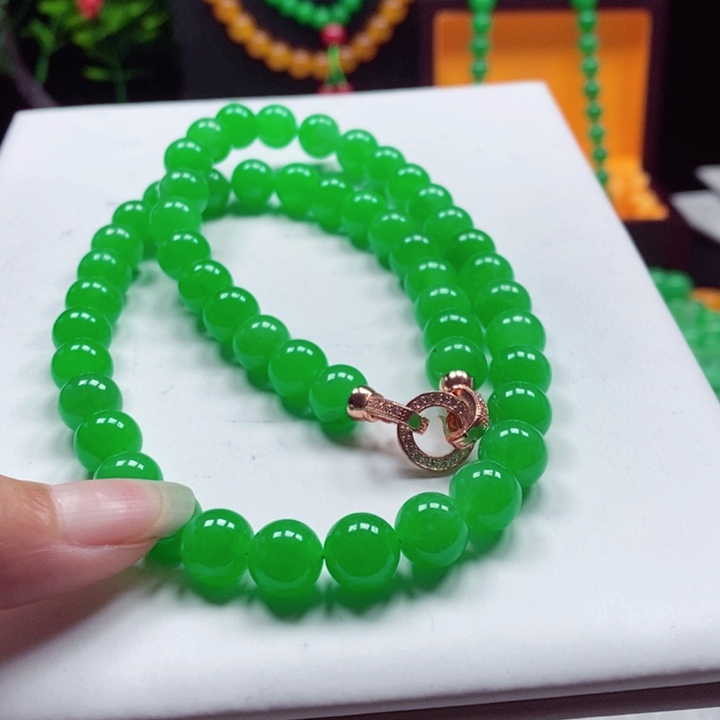 上****门阳绿卡9+。     18颗