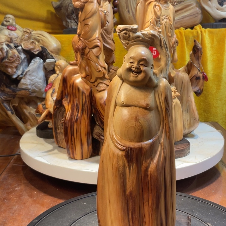 柏木（崖柏）崖柏 弥勒