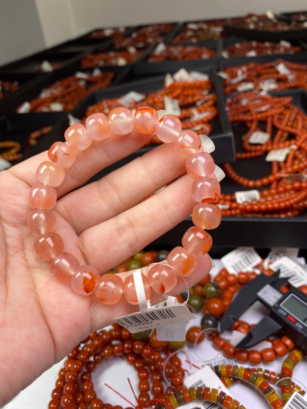 冰飘南红7mm - 13mm多样款式