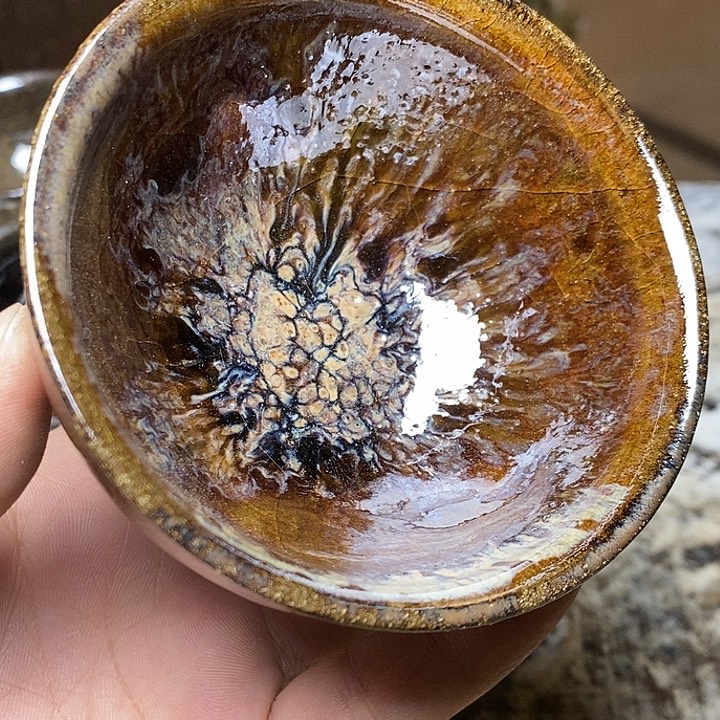 茶盏9.4健健康康快快乐乐咯