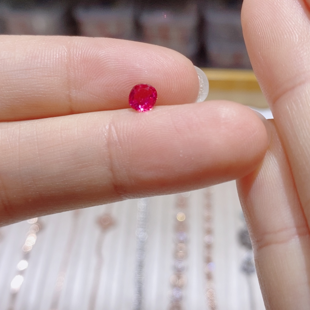 毛****手链蓝宝石银S925镶嵌