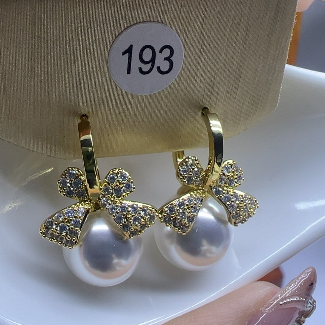 耳饰淡水珍珠未镶嵌