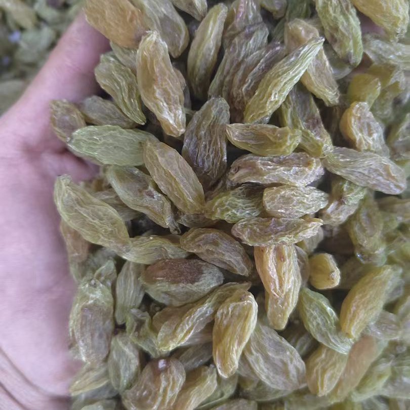 新疆吐鲁番香妃无核葡萄干大颗粒自然晾晒果香浓郁