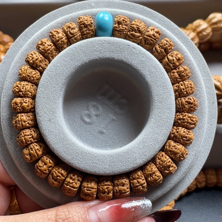 猴头核桃吊坠猴头核桃