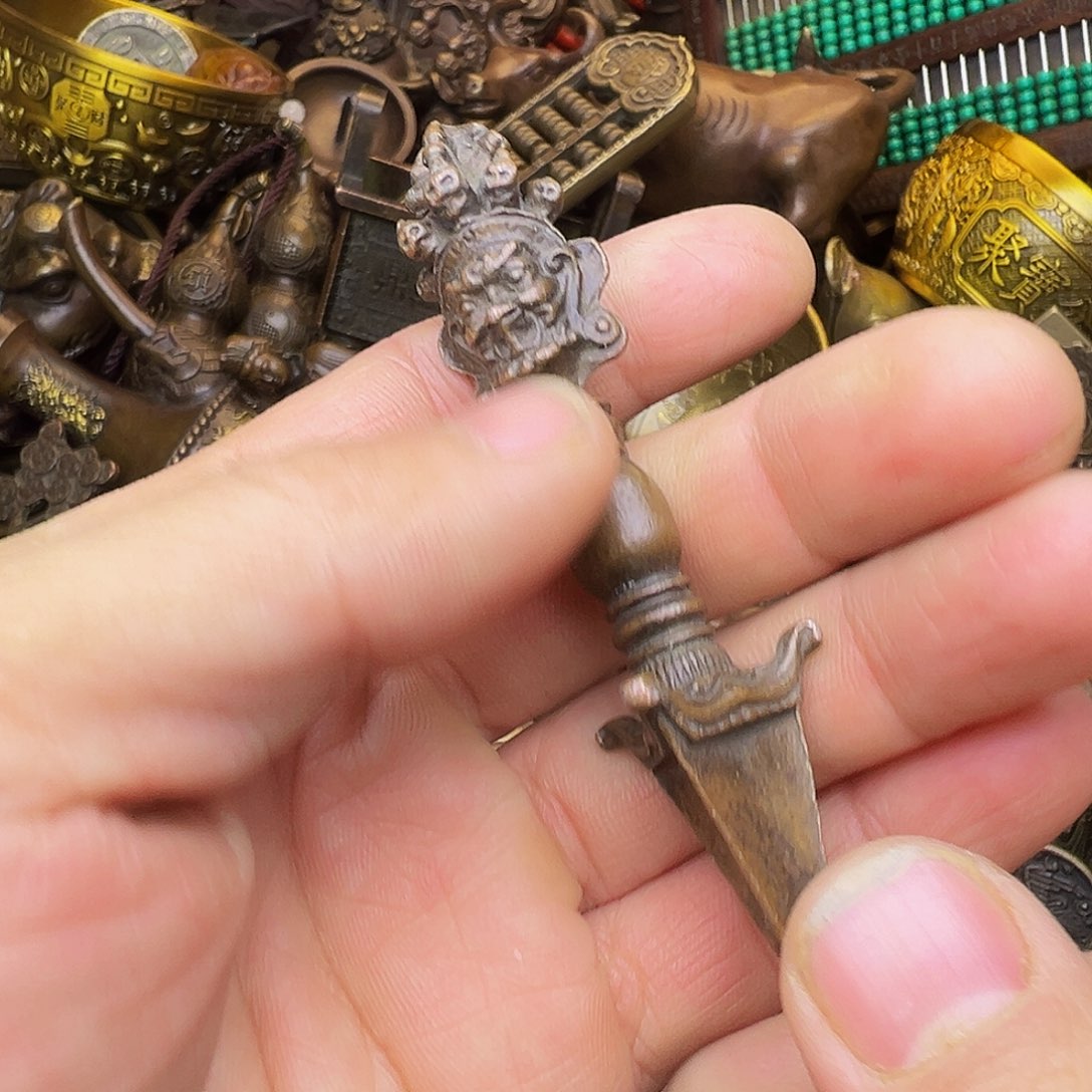 精品铜器，精美文玩