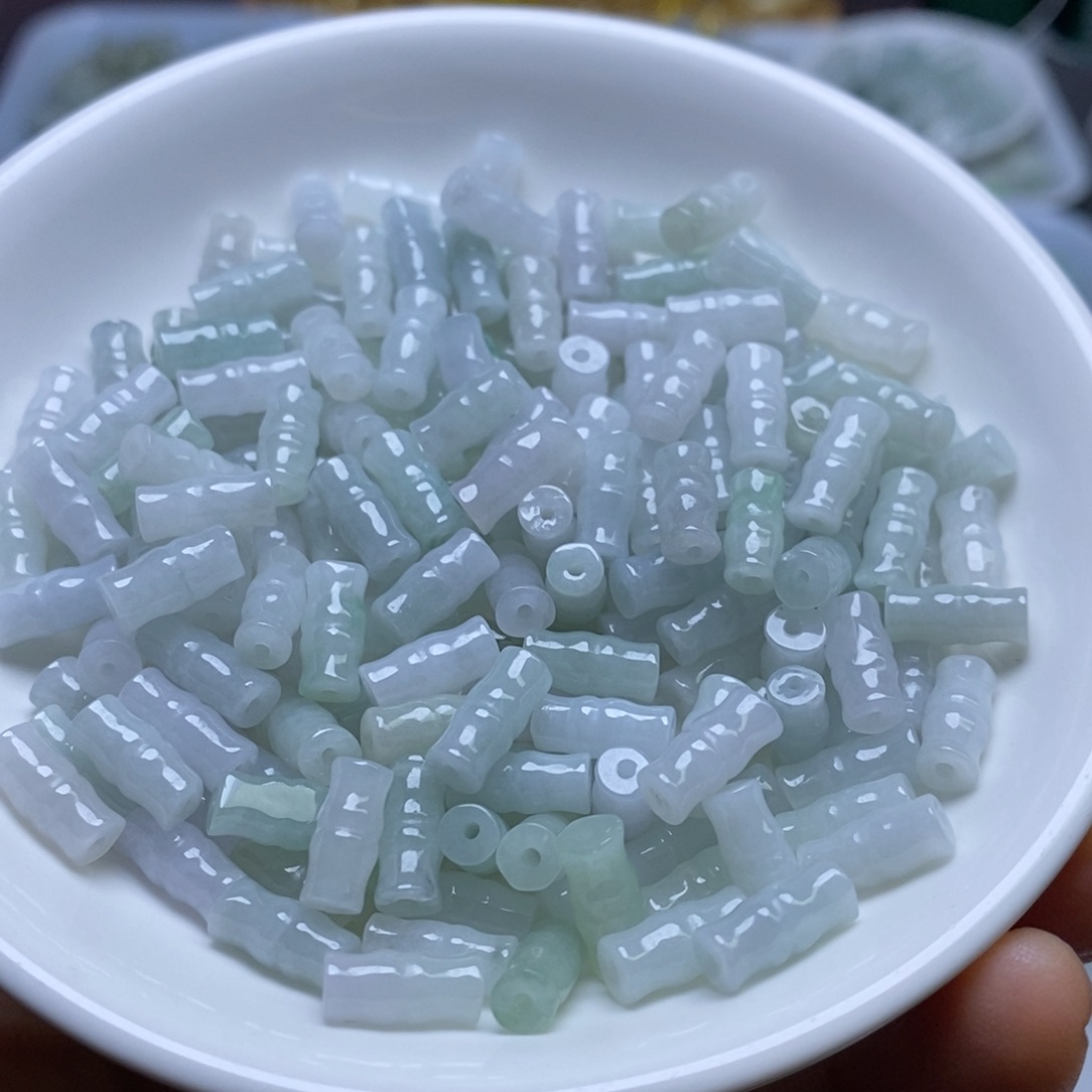 翡翠未镶嵌手链卡4.5乘9.7竹节30个