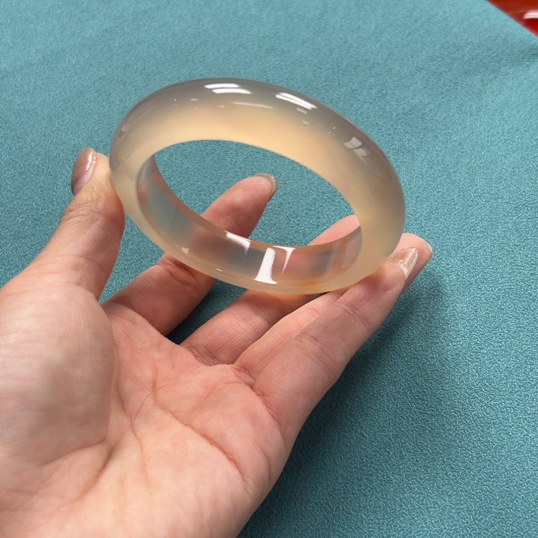 手镯玛瑙/玉髓未镶嵌