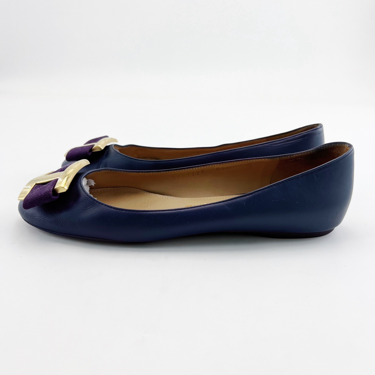 95新 FERRAGAMO/菲拉格慕 36.5码/蓝色H扣浅口平底鞋/15165260