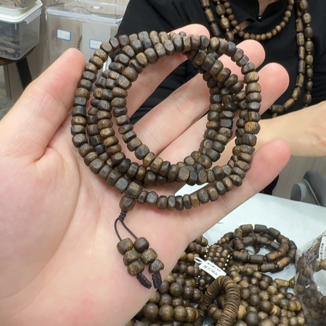 沉香沉香碎屑白棋母树沉水多圈 22g 多样性发一串