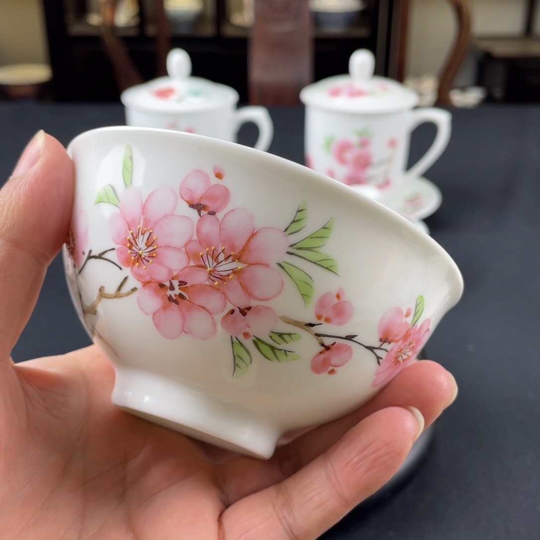 瓷片轻工业陶瓷研究所