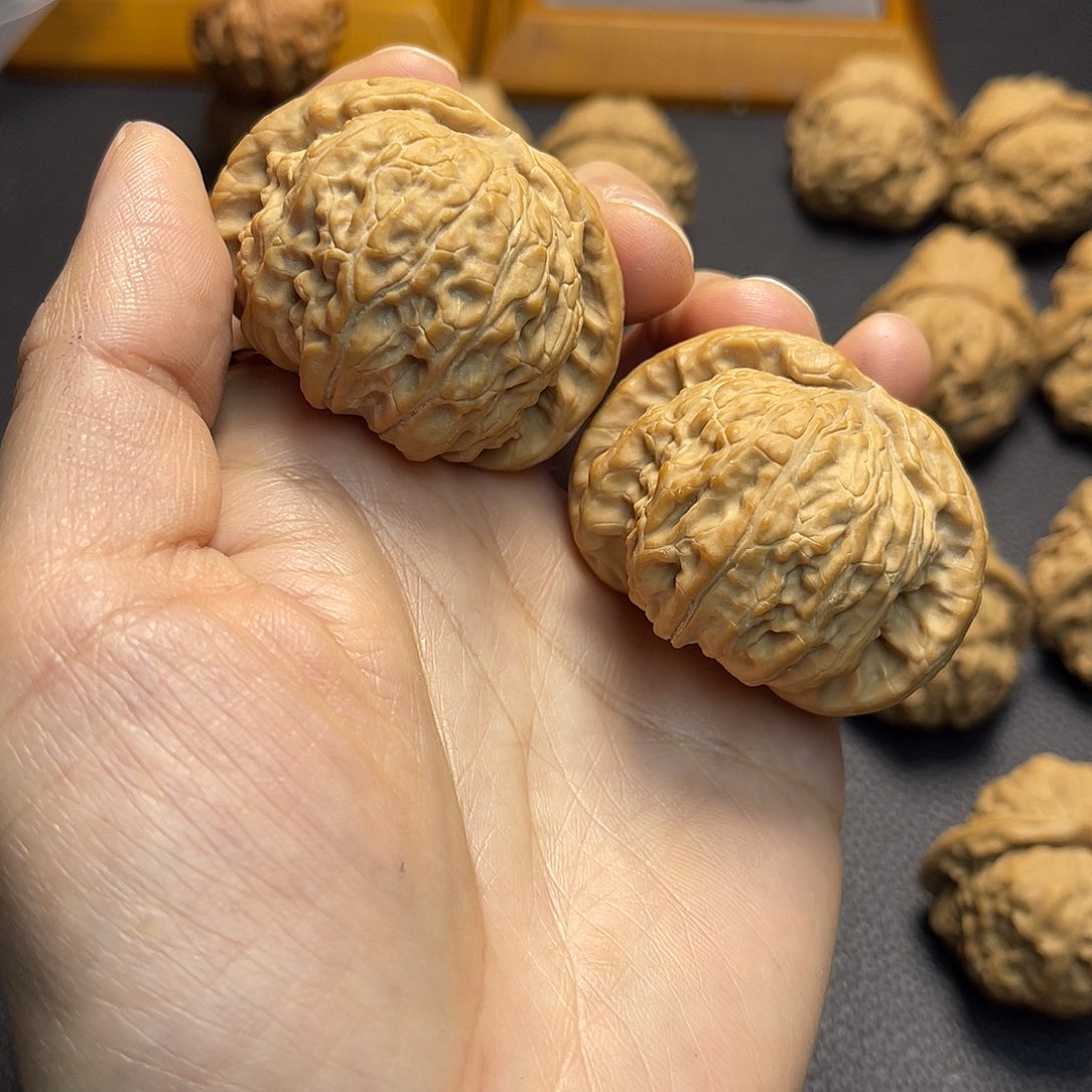 桃核把件45全品球白精对孟