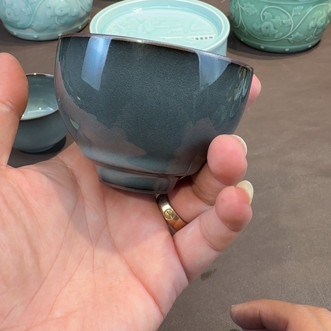 杯龙泉青瓷茶具微瑕
