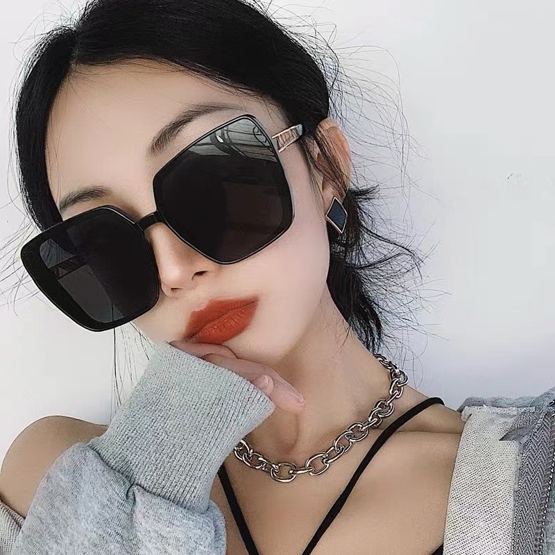 新款男女同款简约高级偏光太阳镜墨镜亲子Z1318