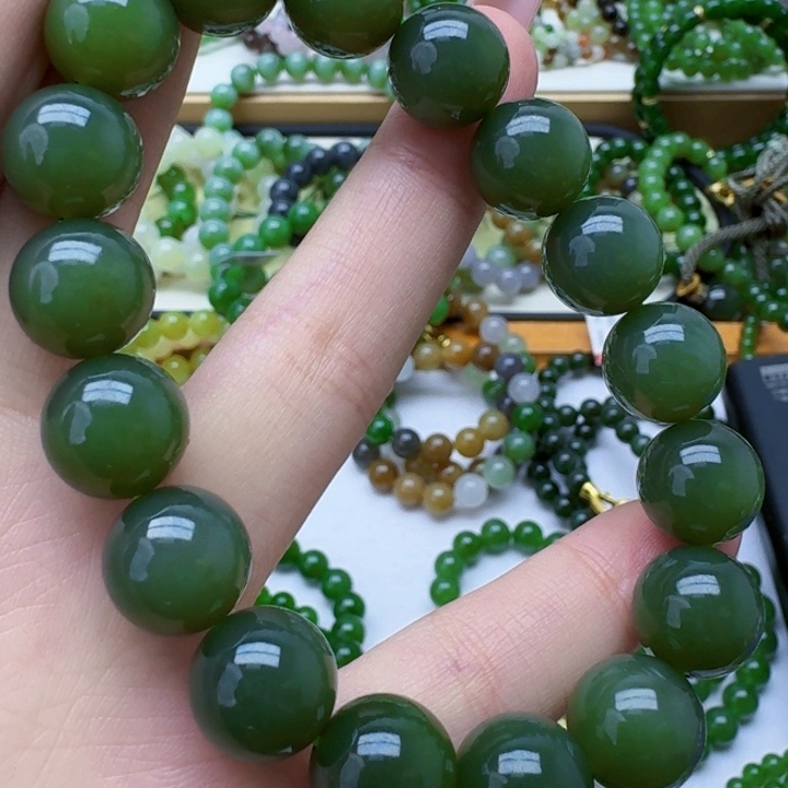 和田玉未镶嵌手链