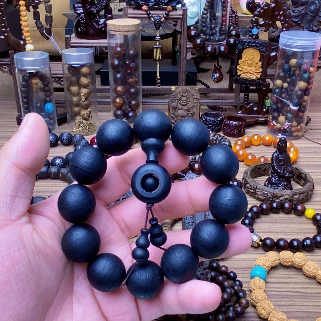 滴血莲花菩提手串