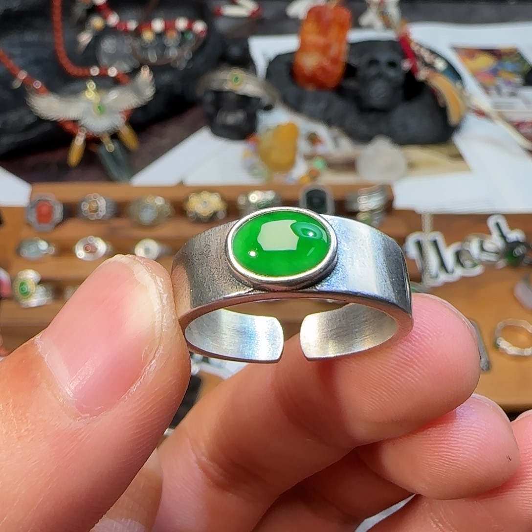 昆***翡翠银S925镶嵌戒指