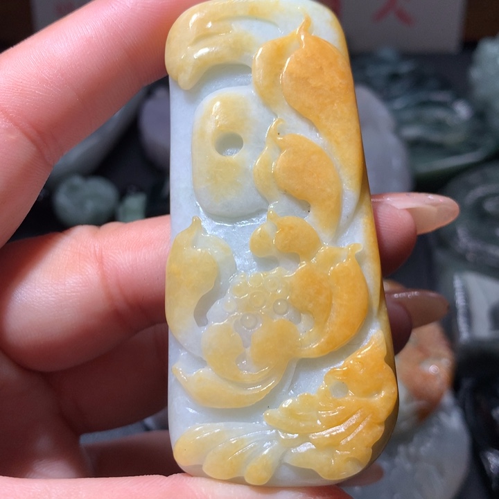 翡翠未镶嵌颈饰保真天然A货翡翠