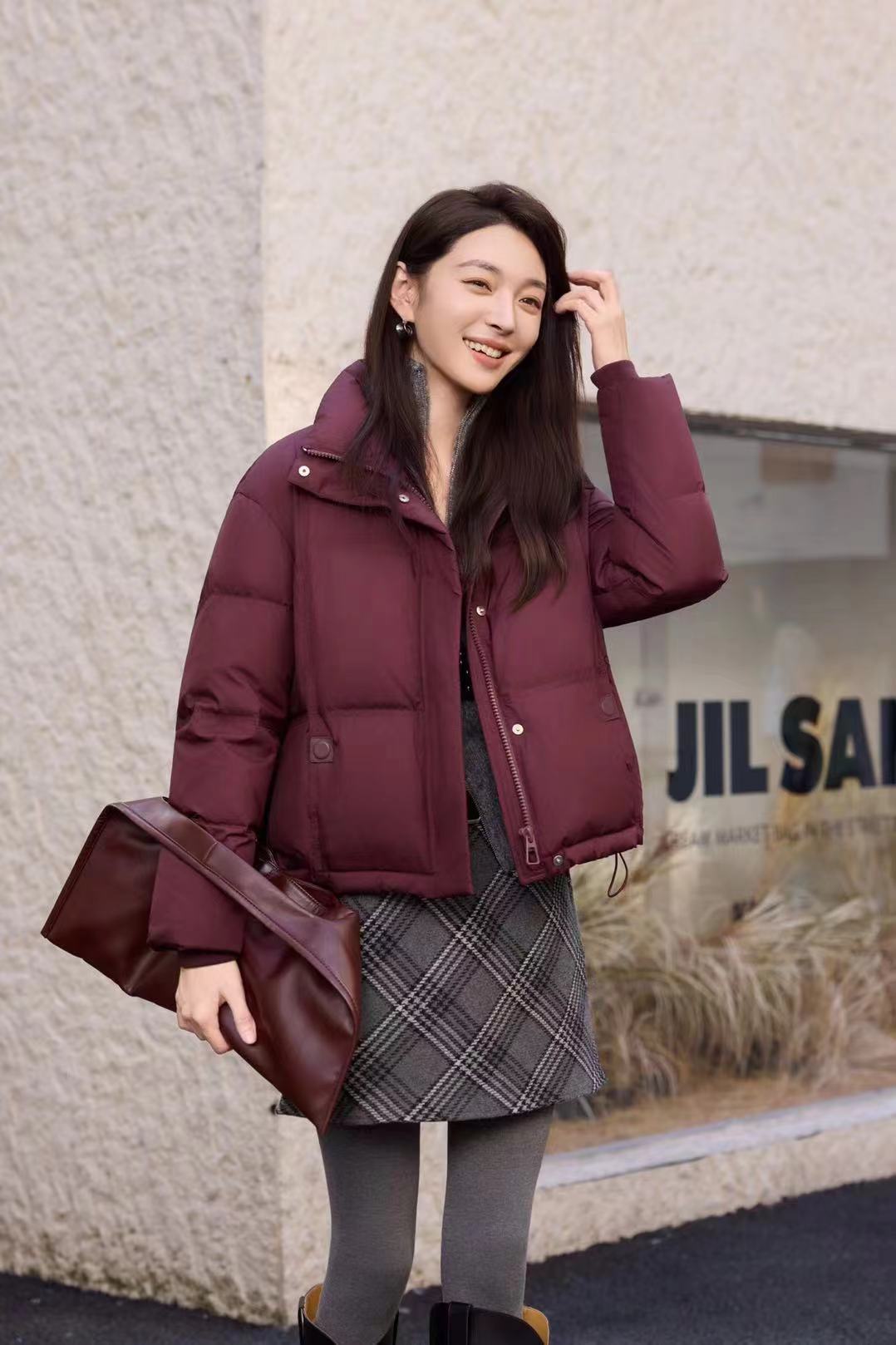 高端定制洋气减龄短款羽绒服大翻领抽绳LS9188