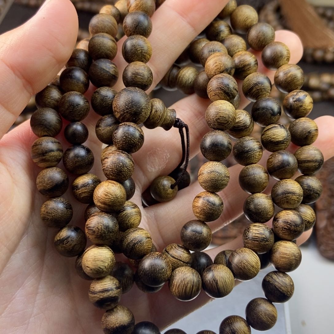 手串沉香低***叔越南芽庄白奇楠留疤玉化虎斑
