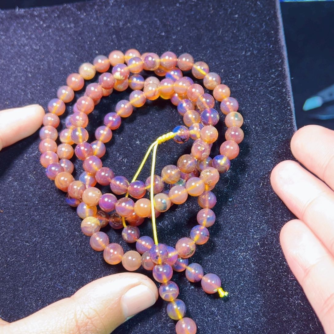 琥珀裸石未镶嵌琥珀