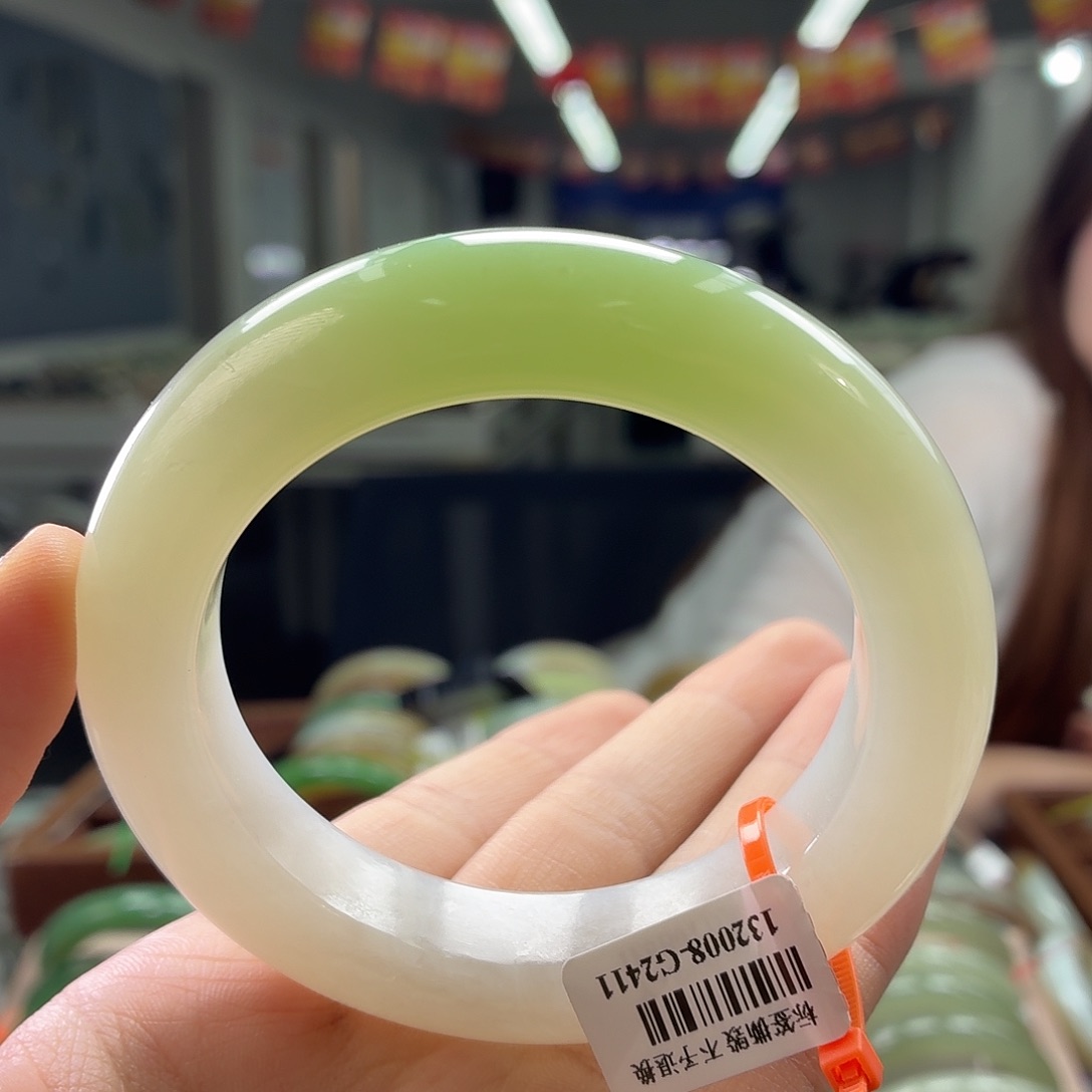 未镶嵌手镯和田玉565758