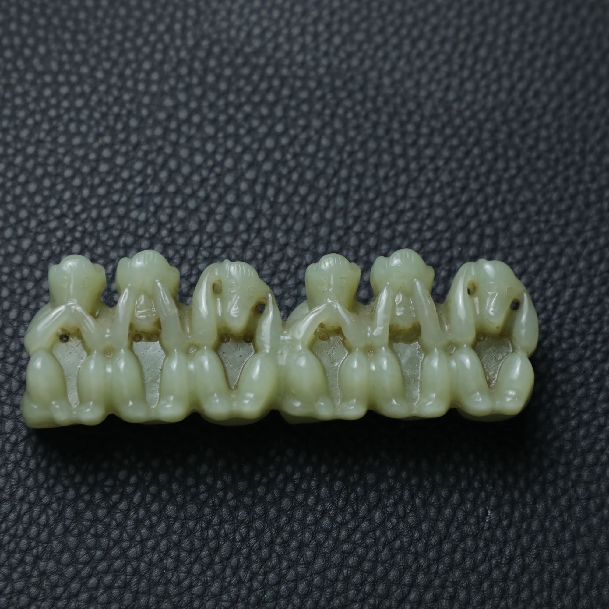 TCWWA07297清晚和田青白玉笔架