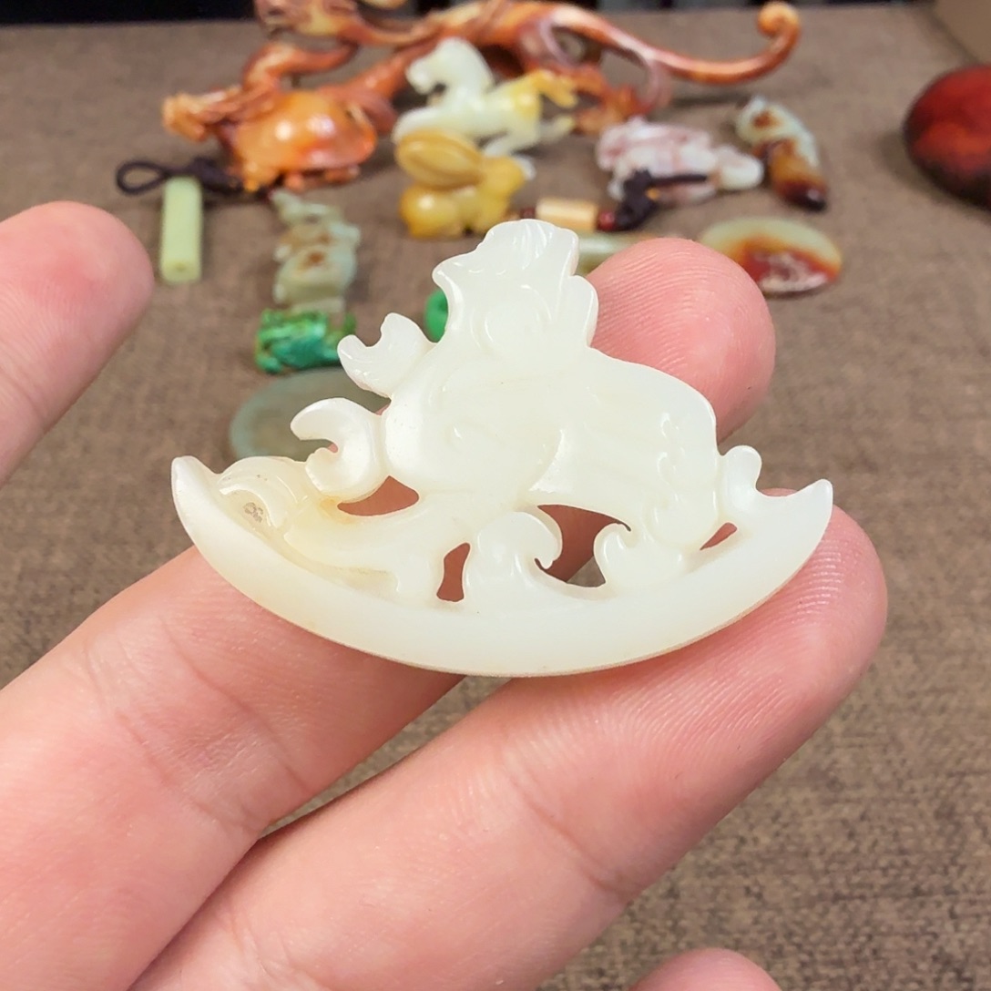 和田玉（糖玉）未镶嵌珠宝半成品