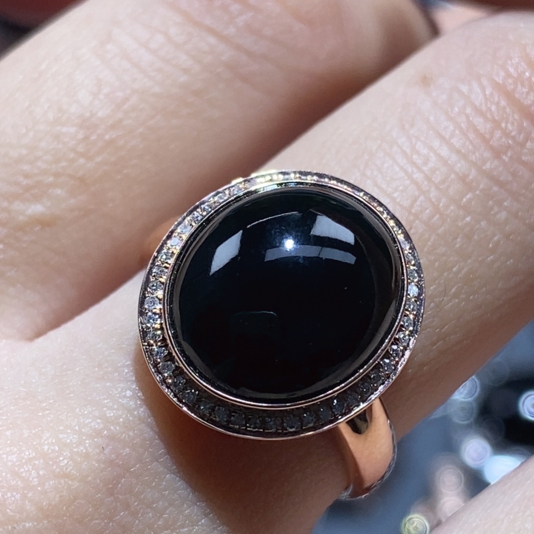 翡翠18K金镶嵌戒指