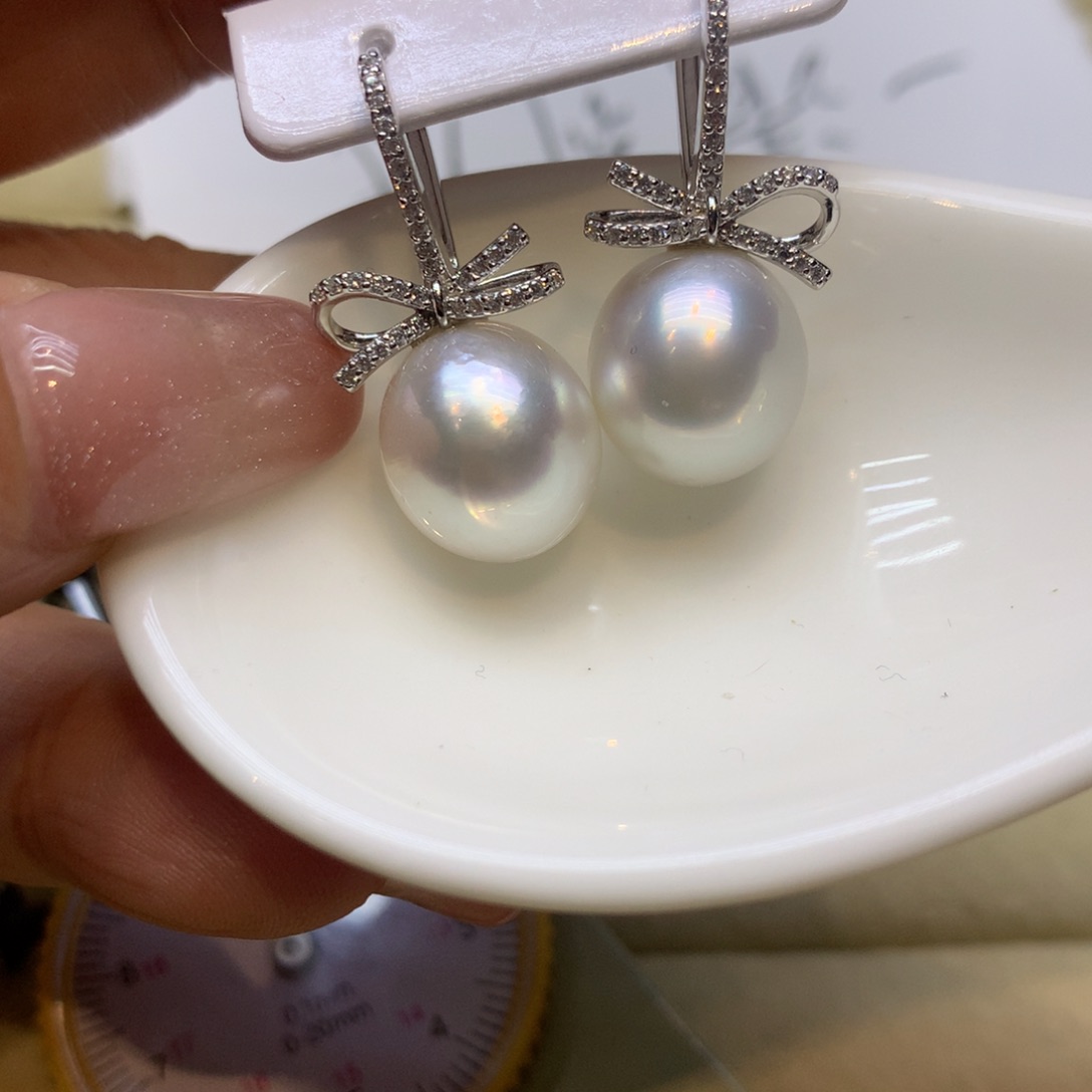 银S925镶嵌耳饰海水珍珠