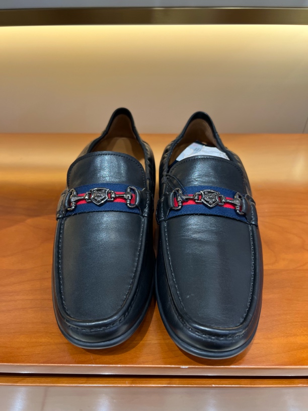 男士夏季豆豆鞋子