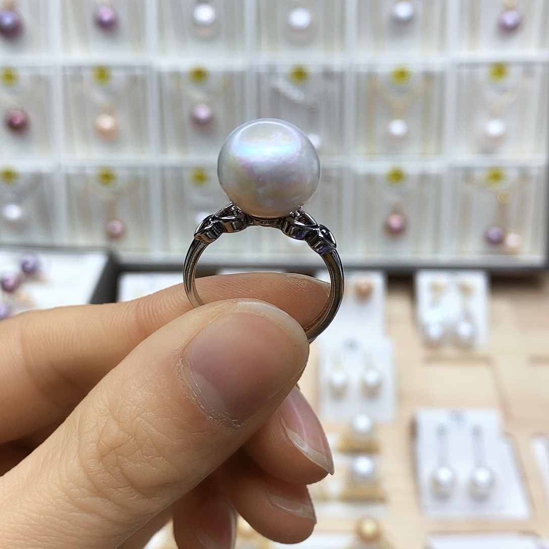 淡水珍珠颈饰合金