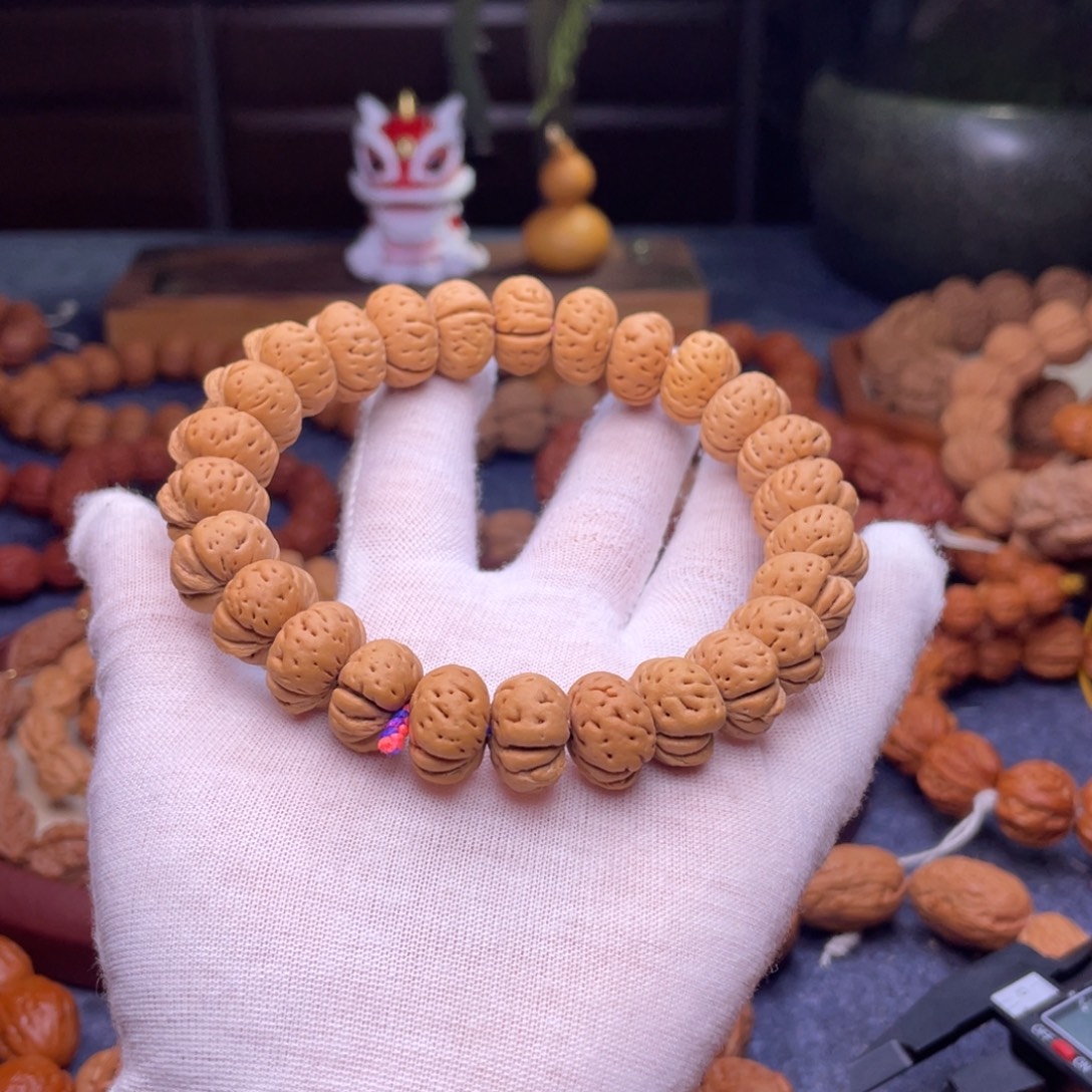 路***吉文玩核桃手串桃核