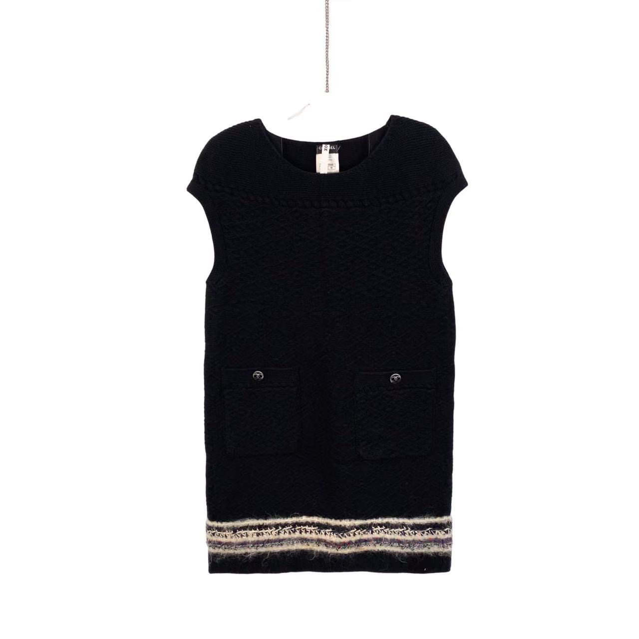 99新 Chanel/香奈儿  yy1104 撞色条纹针织无袖连衣裙 38码