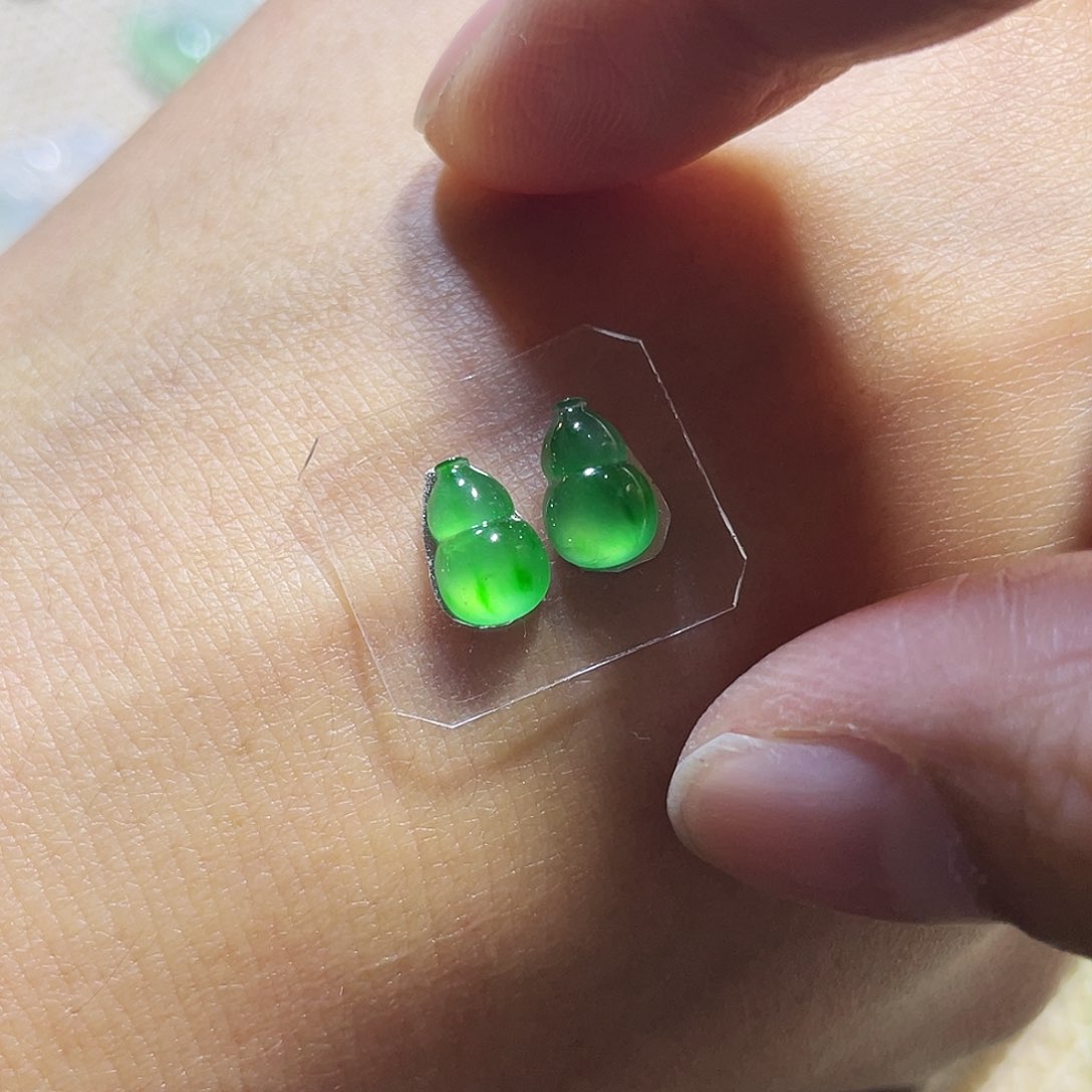 未镶嵌定制翡翠葫芦