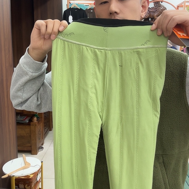 三醋酯纤维山羊绒女士特价处理裤子