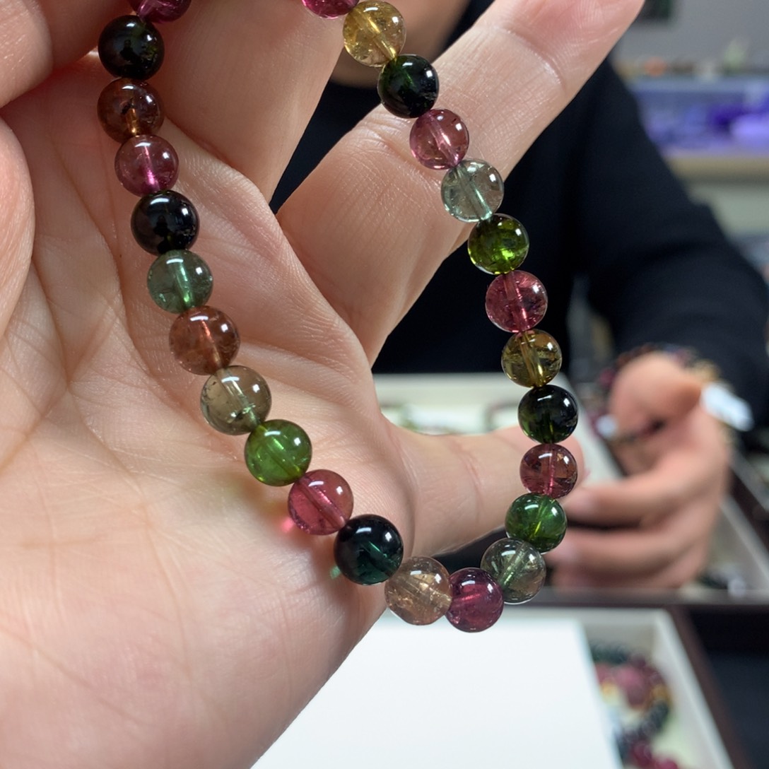 碧玺手链未镶嵌6.8毫米左右