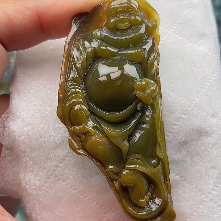 翡翠未镶嵌颈饰挂件