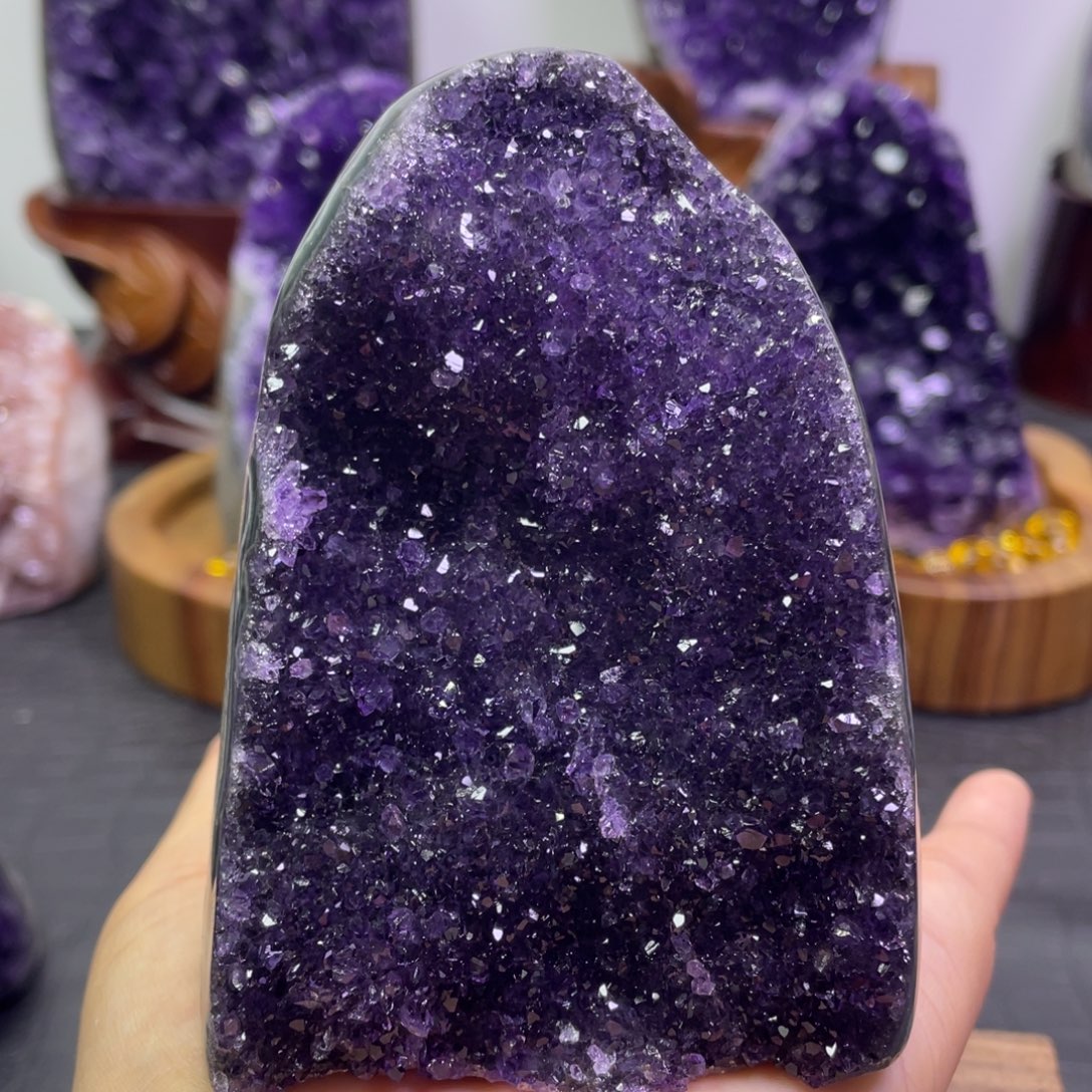 未镶嵌大型摆件（非配饰）紫晶