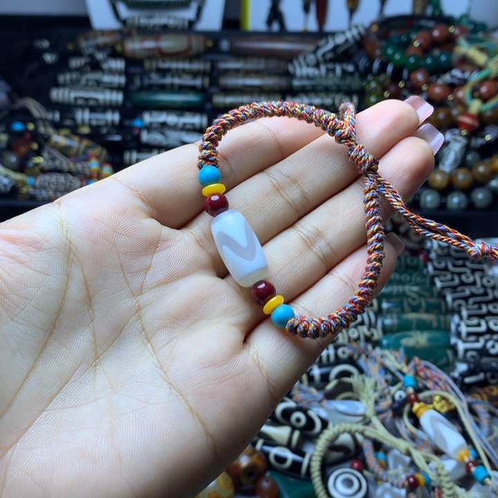 玛瑙/玉髓未镶嵌吊坠(赠链)