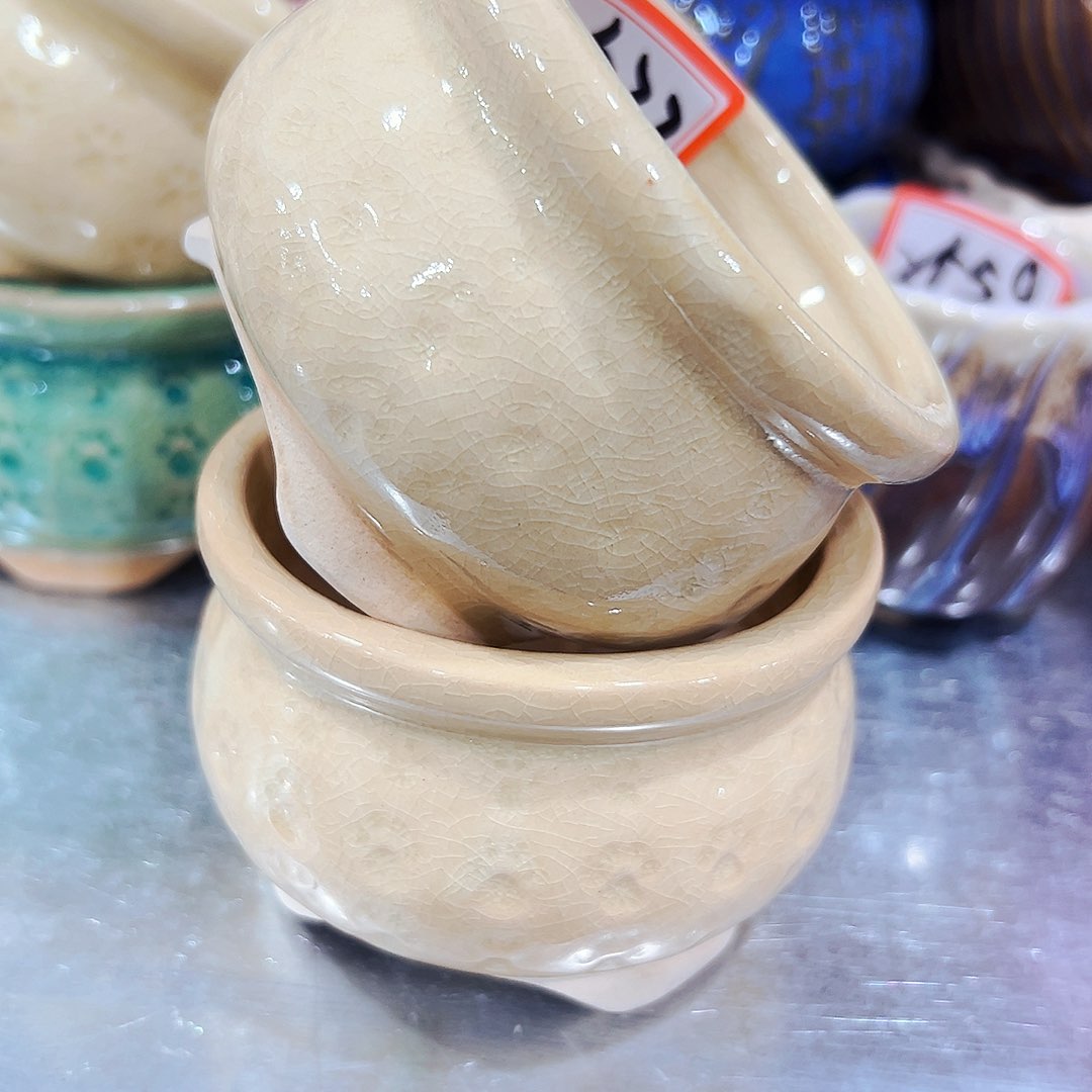 红陶高温陶瓷材料和