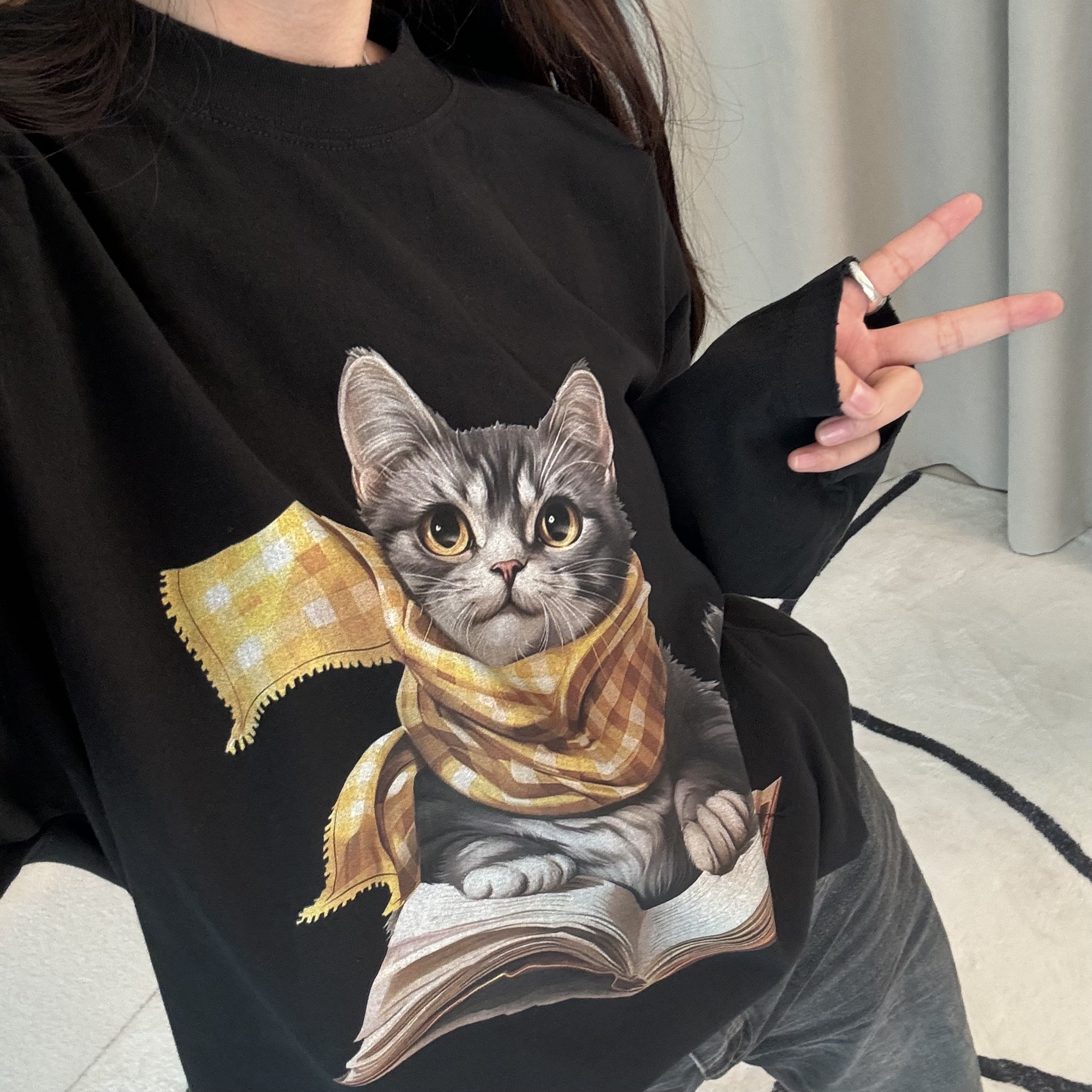 韩哈尼围巾小猫纯棉圆领长袖T恤宽松潮流印花卡通休闲时尚百搭