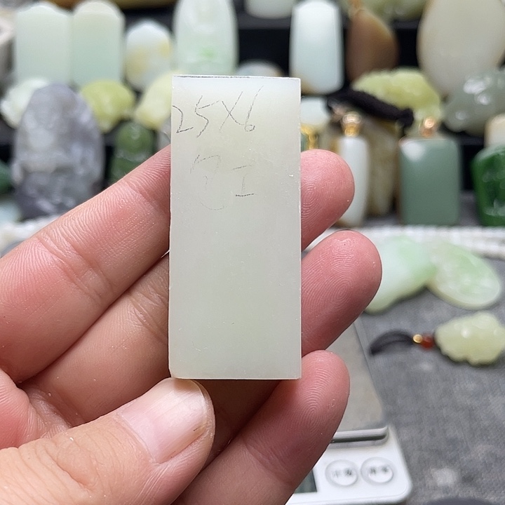 定制和田玉^*^毛货抛光