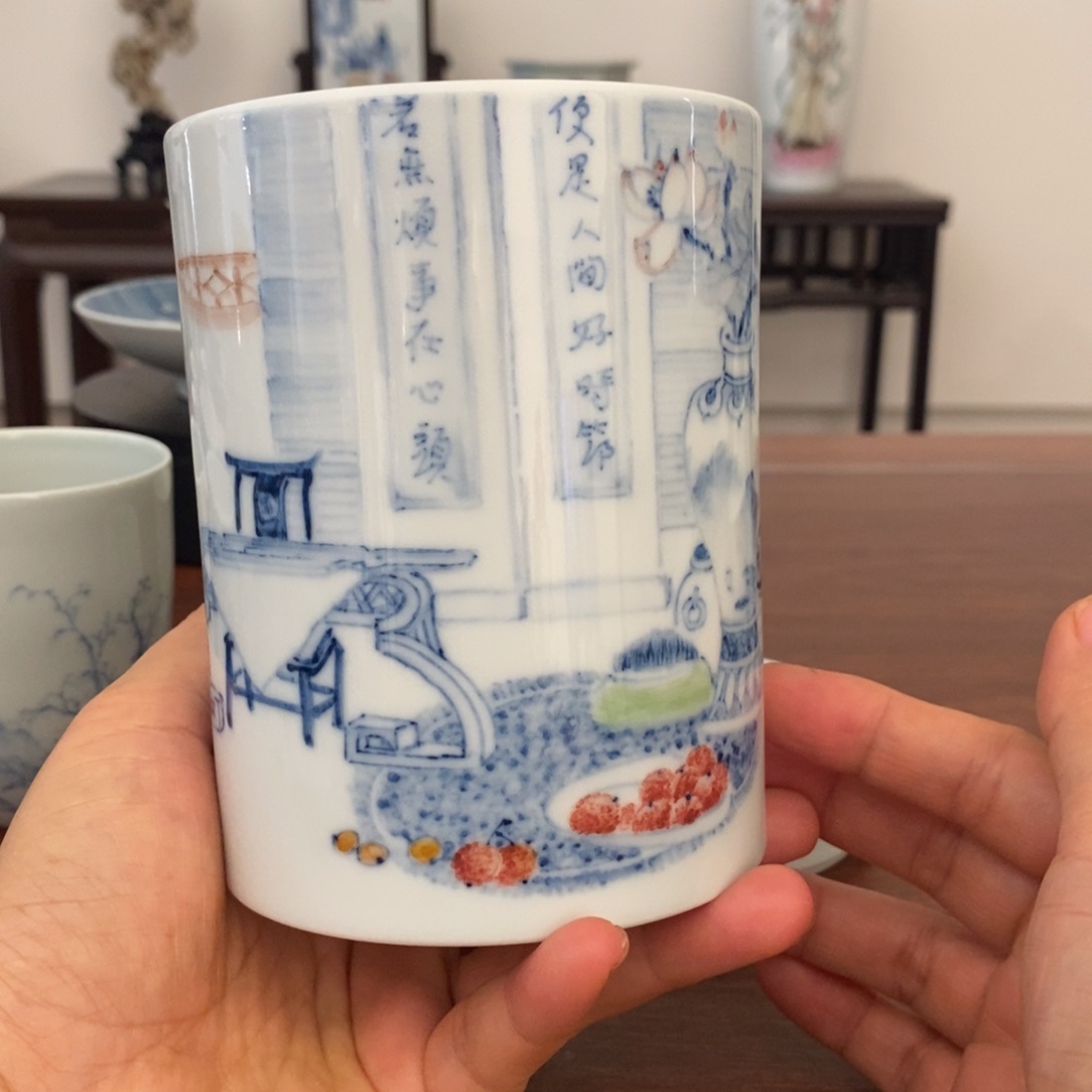 沅***沅景德镇艺术清供笔筒