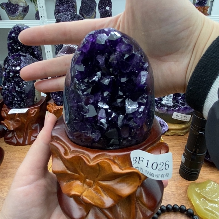 紫晶大型摆件（非配饰）未镶嵌