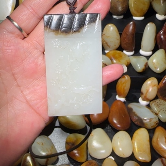 和田玉挂件未镶嵌